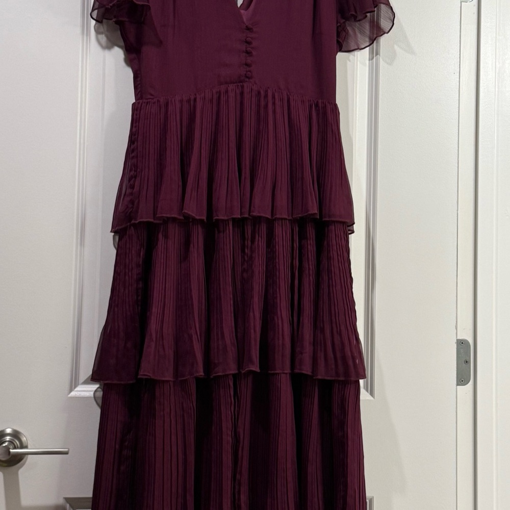 Chelsea28 Deep Burgundy Tiered Midi Dress